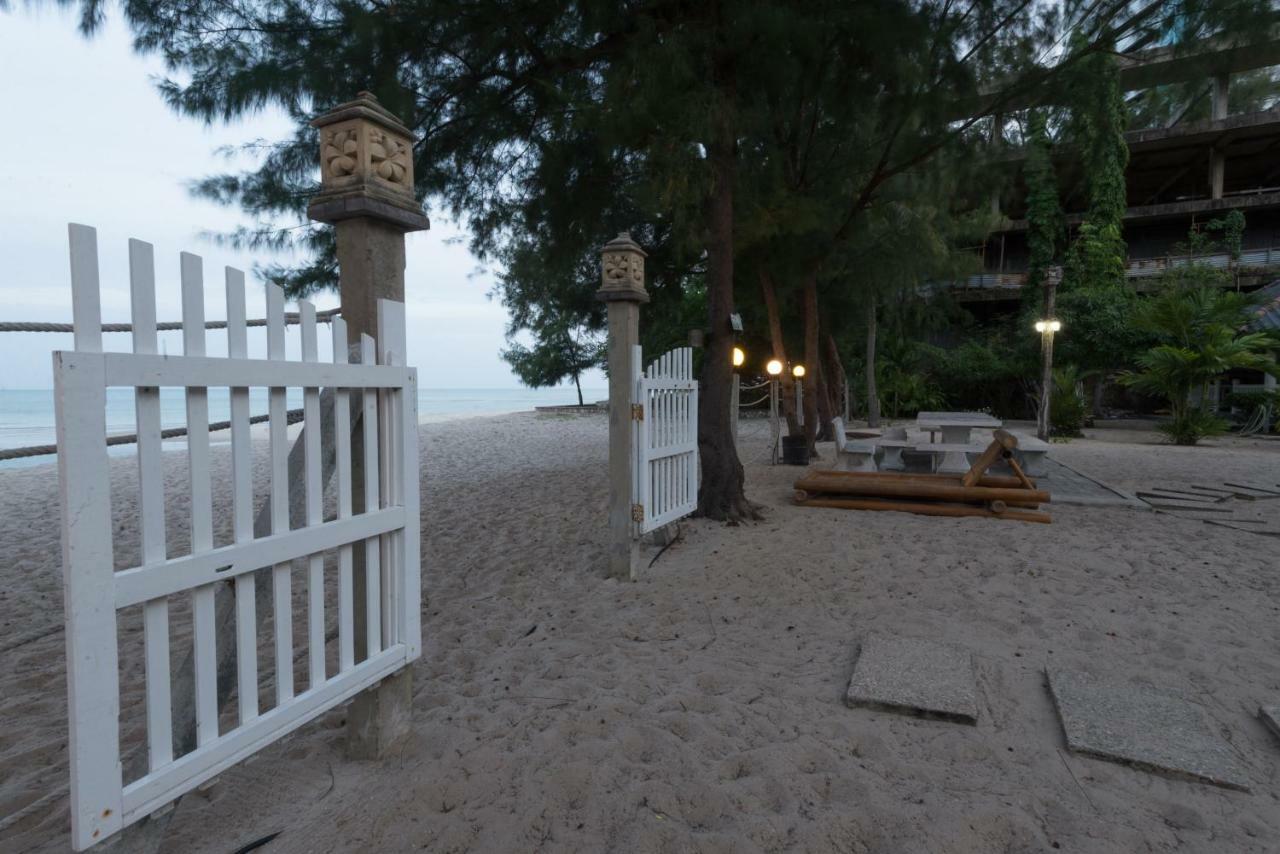 Вилла Baan Kratom Tong By The Sea Ча-Ам Экстерьер фото