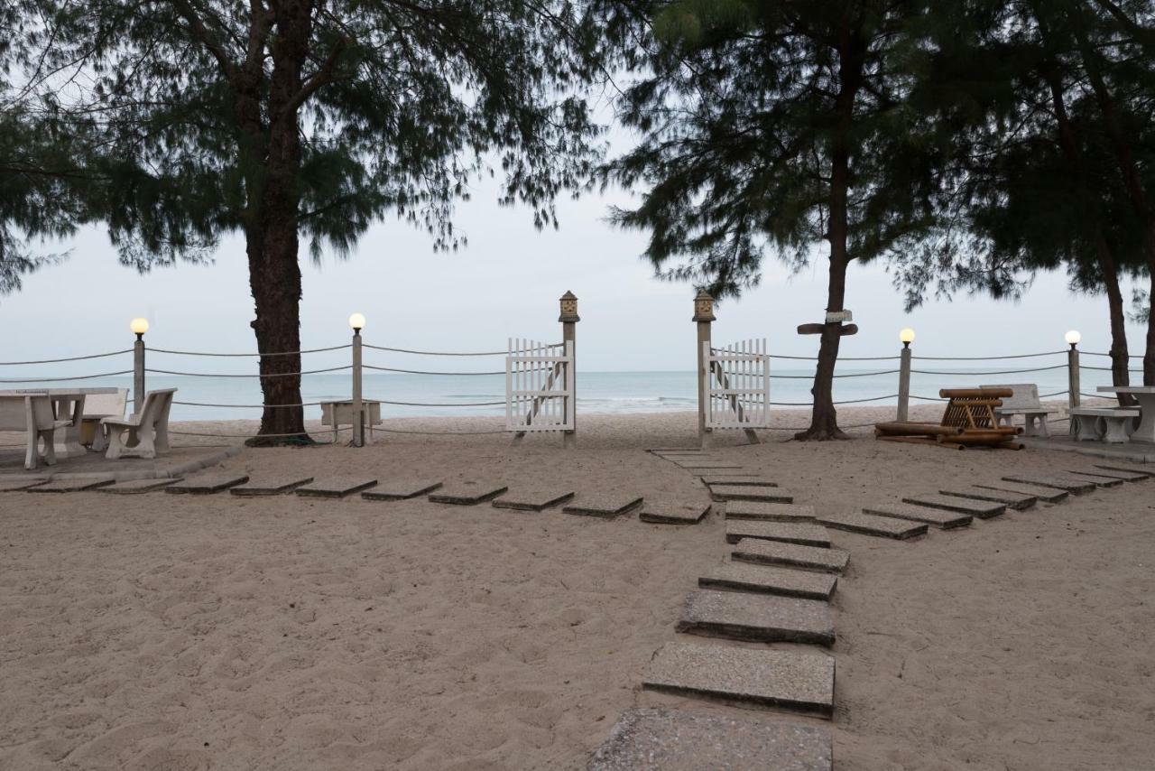 Вилла Baan Kratom Tong By The Sea Ча-Ам Экстерьер фото
